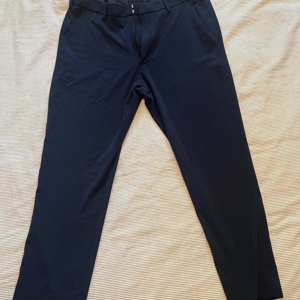 Abercrombie & Fitch Men's Navy Dress Pants